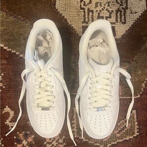 Brand new, never worn Nike Air Force 1’s- box not available.